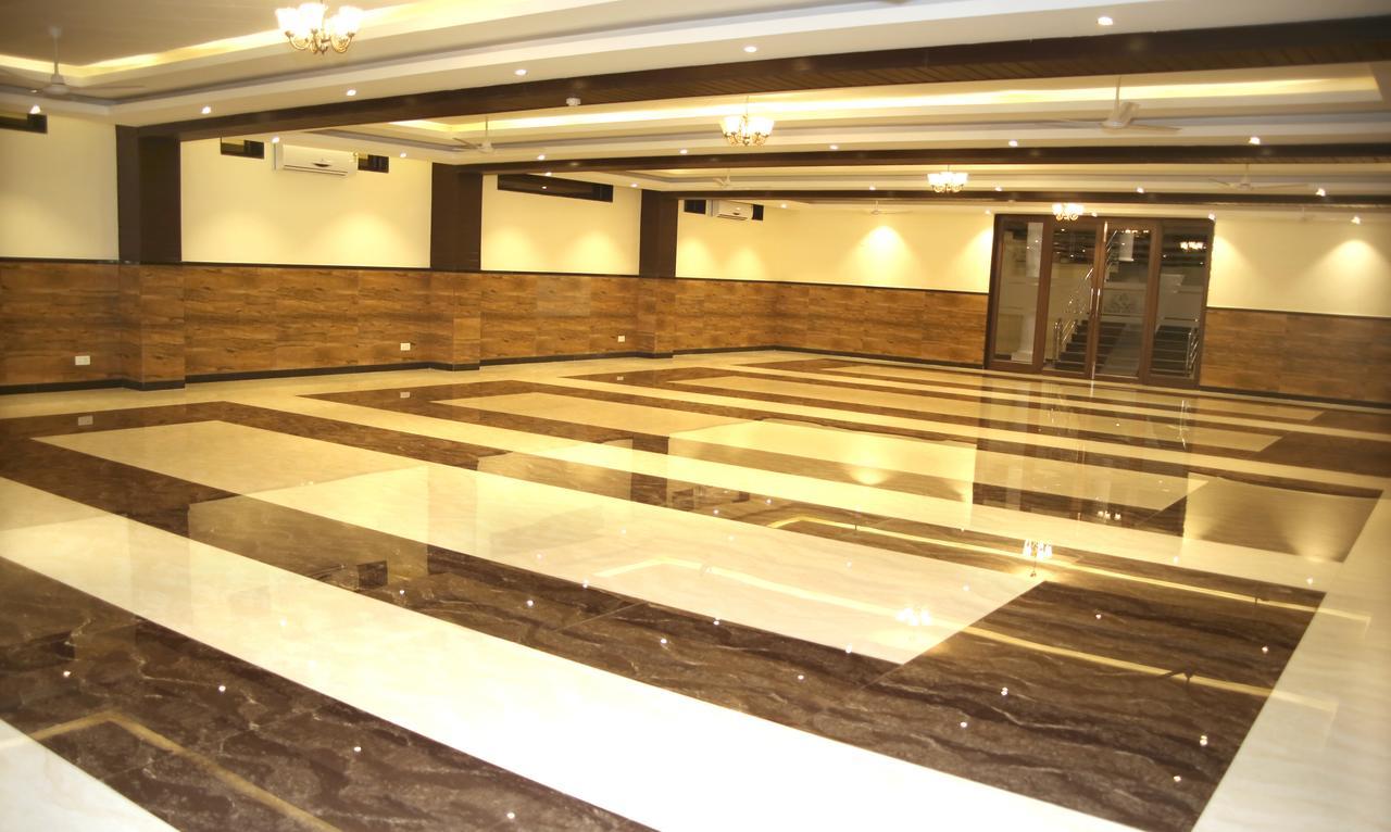 Hotel Lavanya Palace Ratlām المظهر الخارجي الصورة